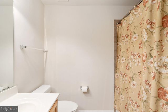 5706 W KESSLERS XING, Fredericksburg, VA 22407