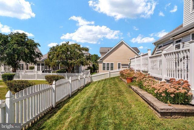 5706 W KESSLERS XING, Fredericksburg, VA 22407