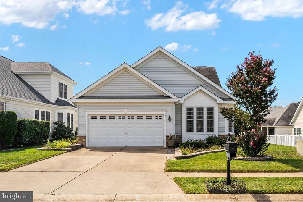 5706 W KESSLERS XING, Fredericksburg, VA 22407