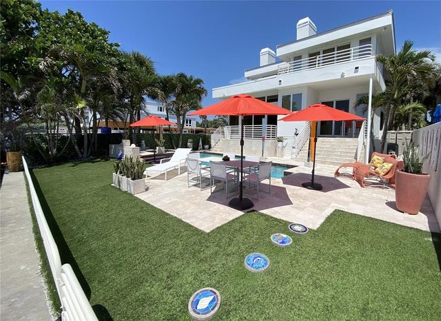 1522 GULF BOULEVARD, Indian Rocks Beach, FL 33785