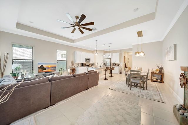 3824 NW 89th Way, Coral Springs, FL 33065