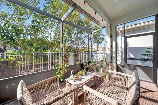 3824 NW 89th Way, Coral Springs, FL 33065