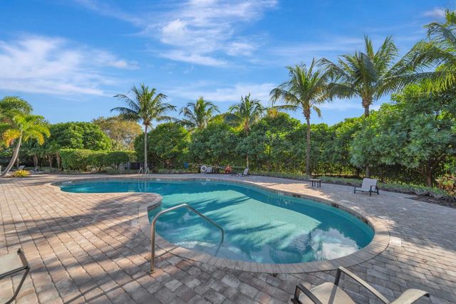 3824 NW 89th Way, Coral Springs, FL 33065