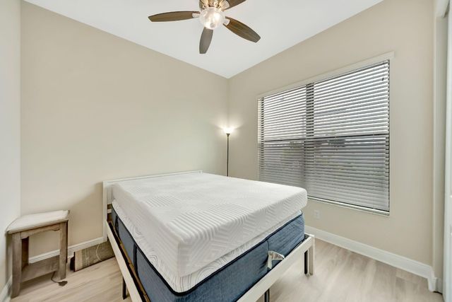 3824 NW 89th Way, Coral Springs, FL 33065