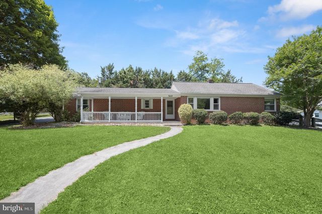 7416 CENTRE ST, Sykesville, MD 21784