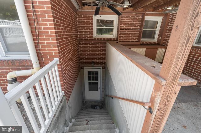 7416 CENTRE ST, Sykesville, MD 21784