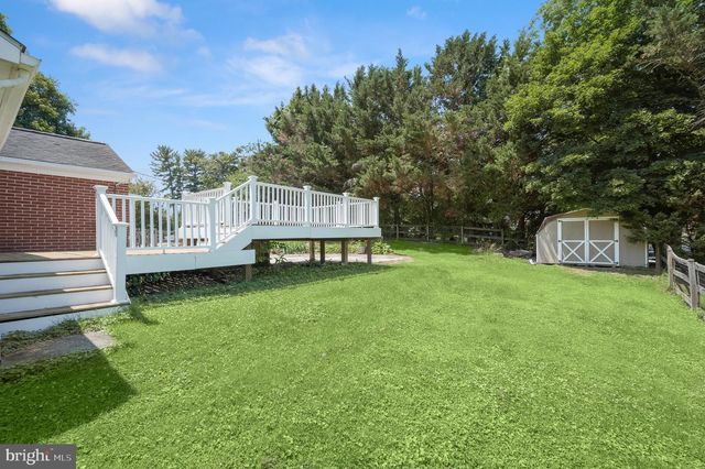 7416 CENTRE ST, Sykesville, MD 21784