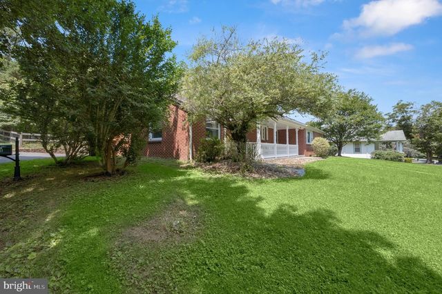 7416 CENTRE ST, Sykesville, MD 21784