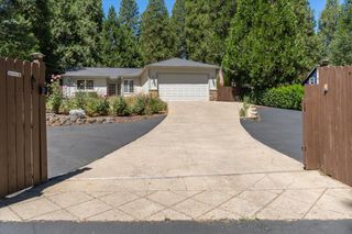 2914 Willow St, Pollock Pines, CA 95726
