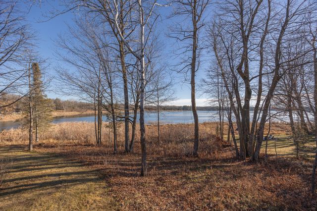 4701 Shangri La Drive NE, Longville, MN 56655