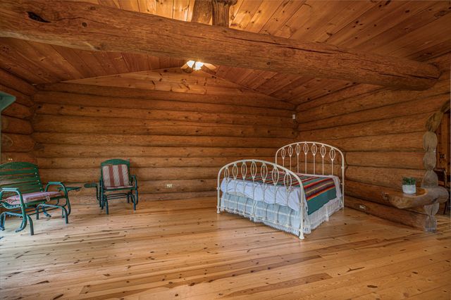 4701 Shangri La Drive NE, Longville, MN 56655