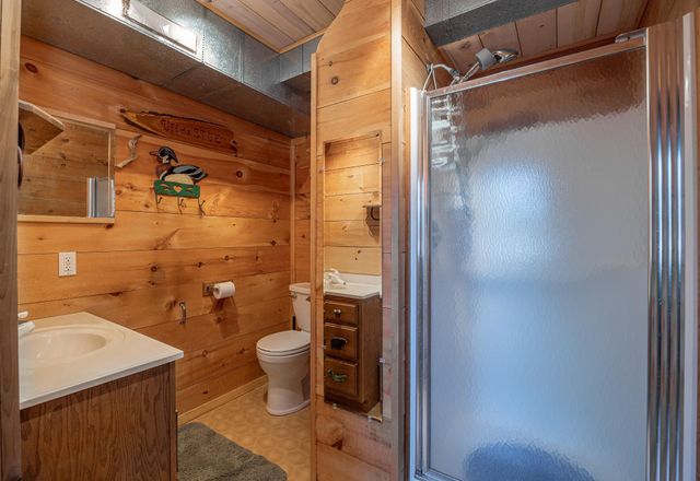 4701 Shangri La Drive NE, Longville, MN 56655