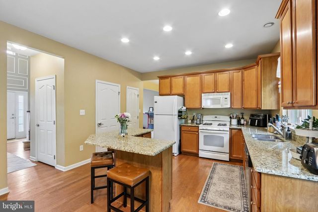 60 ABINGTON CT, Mays Landing, NJ 08330