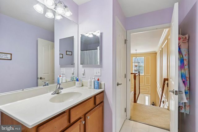 60 ABINGTON CT, Mays Landing, NJ 08330
