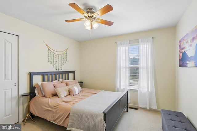 60 ABINGTON CT, Mays Landing, NJ 08330