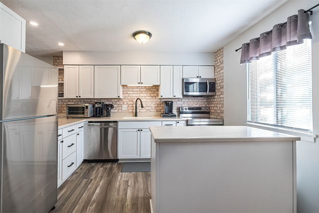 5295 COUNTRYSIDE Drive, Harborcreek, PA 16511