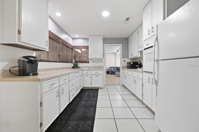 3321 NW 29TH AVENUE, Gainesville, FL 32605