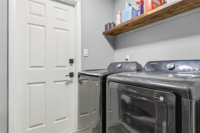 3321 NW 29TH AVENUE, Gainesville, FL 32605