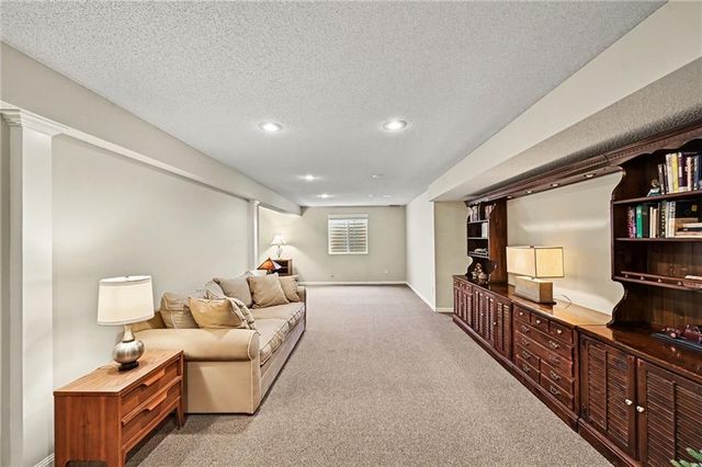 5505 N Wyoming Street, Kansas City, MO 64118