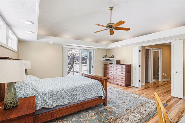 1134 S Lakeside Drive, Battle Creek, MI 49015