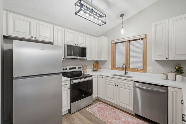 1013 10th Street 0, De Witt, IA 52742