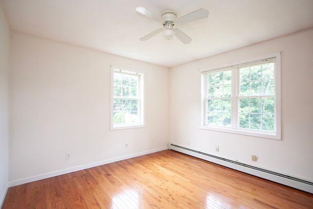 83 Ernest Ave, Worcester, MA 01604