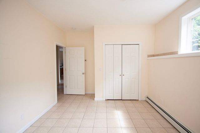 83 Ernest Ave, Worcester, MA 01604