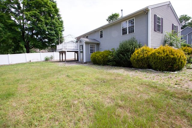 83 Ernest Ave, Worcester, MA 01604