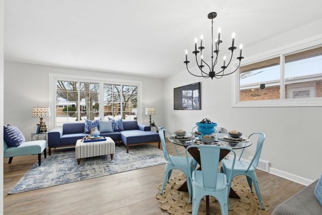 3822 Fargo Avenue, Skokie, IL 60076