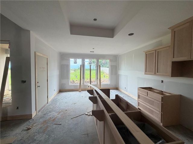 11109 E 209TH Street, Peculiar, MO 64078