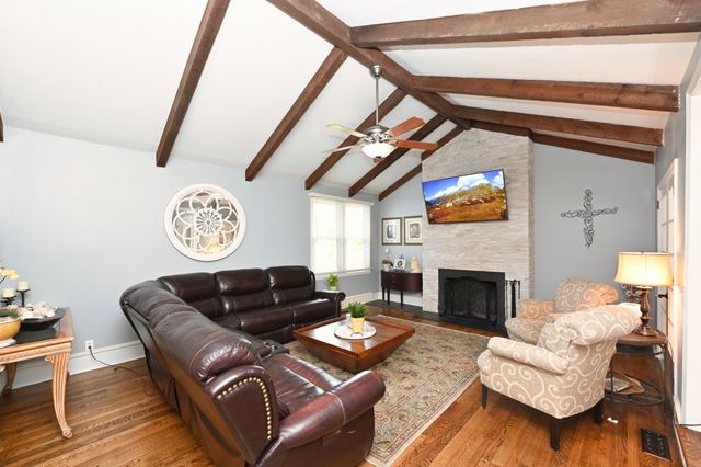 200 Rising Sun Ter, Old Hickory, TN 37138