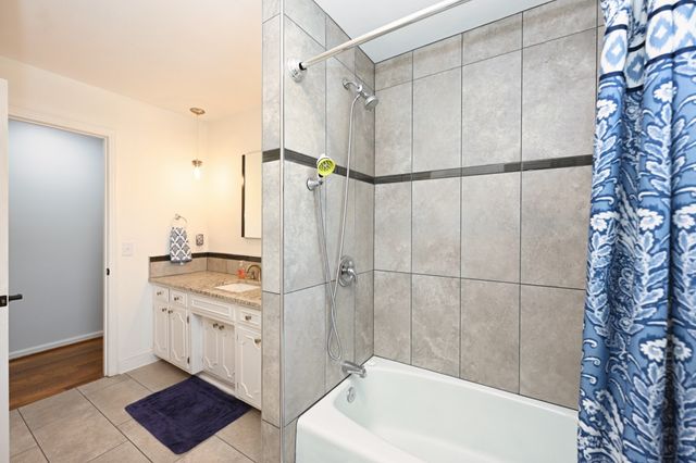 200 Rising Sun Ter, Old Hickory, TN 37138