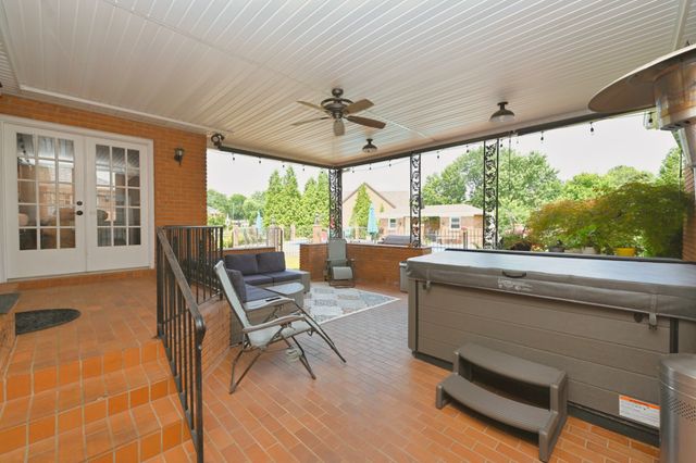 200 Rising Sun Ter, Old Hickory, TN 37138