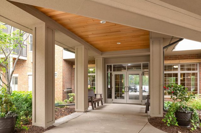 7100 Metro Boulevard 416, Edina, MN 55439