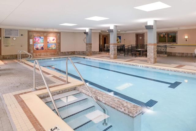 7100 Metro Boulevard 416, Edina, MN 55439