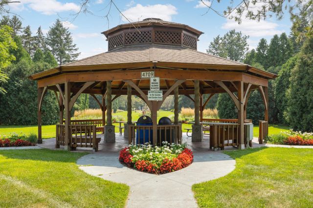 7100 Metro Boulevard 416, Edina, MN 55439