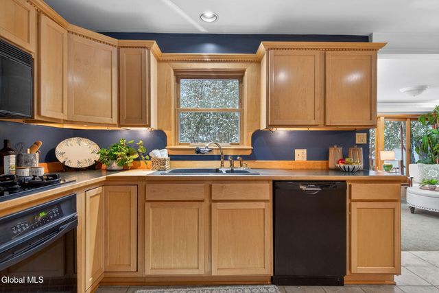 123 Sanford Street, Glens Falls, NY 12801