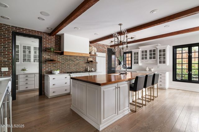 144 Greenridge Drive, Reno, NV 89509