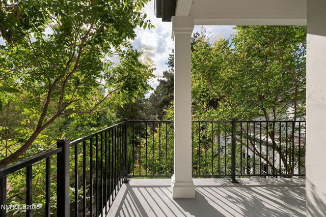 144 Greenridge Drive, Reno, NV 89509