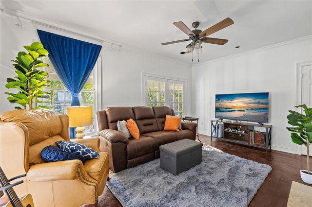 24121 W US HIGHWAY 27, High Springs, FL 32643