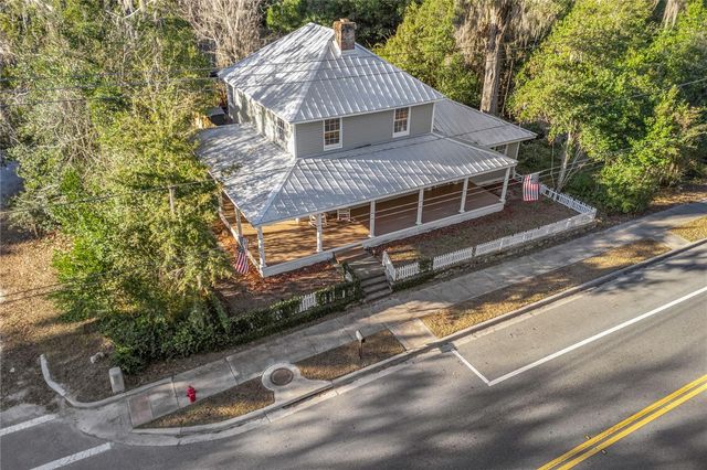 24121 W US HIGHWAY 27, High Springs, FL 32643