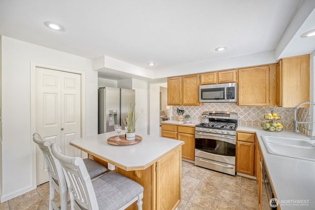 11240 SE 189th Court, Renton, WA 98055