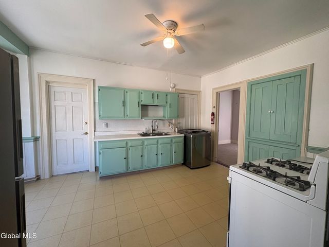 24 George Street, Cohoes, NY 12047