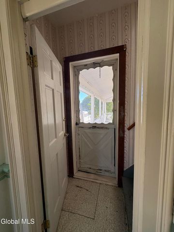 24 George Street, Cohoes, NY 12047