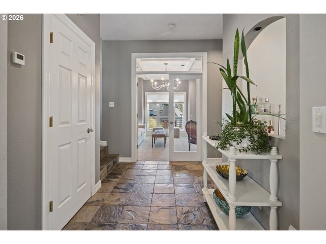 21473 ROSEPARK Ct, West Linn, OR 97068