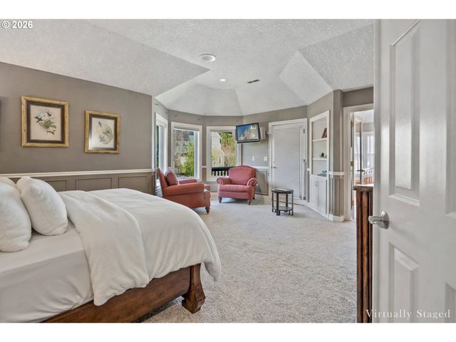 21473 ROSEPARK Ct, West Linn, OR 97068