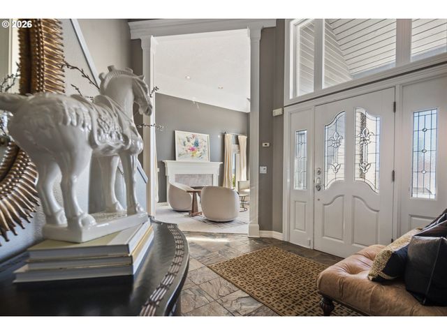 21473 ROSEPARK Ct, West Linn, OR 97068
