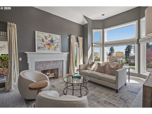 21473 ROSEPARK Ct, West Linn, OR 97068