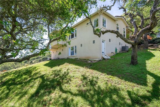 14600 El Monte, Atascadero, CA 93422