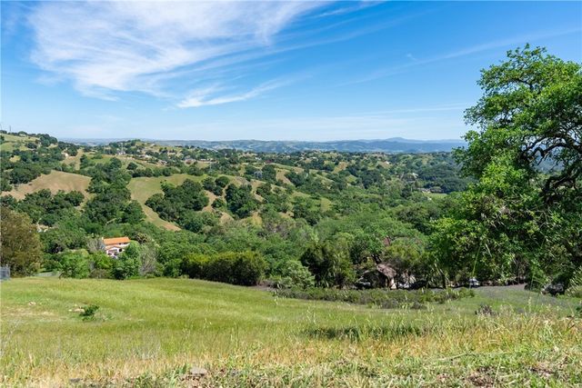 14600 El Monte, Atascadero, CA 93422
